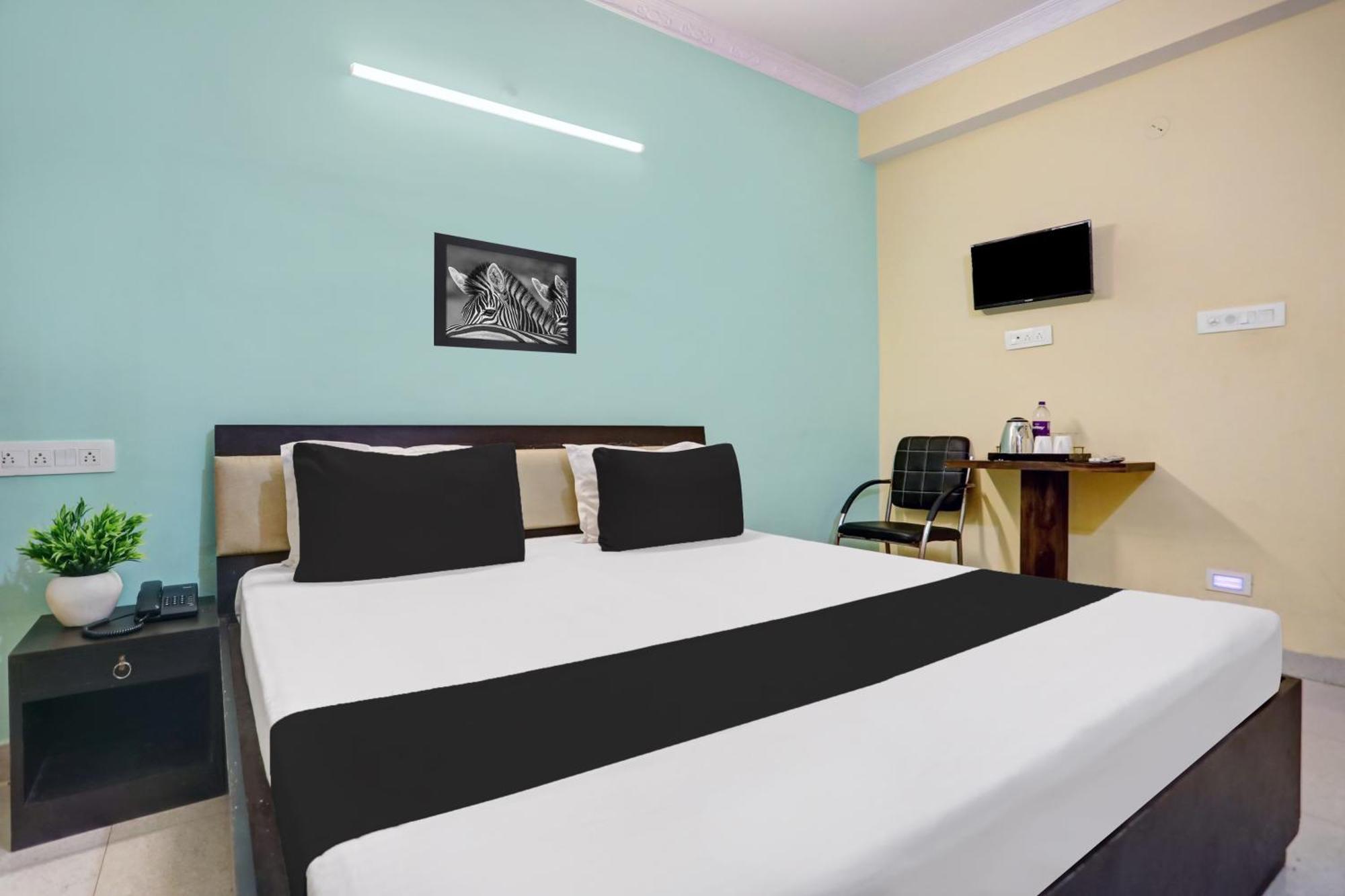 Hotel Super Collection O Danapur Near Railway Station Patna  Exterior foto